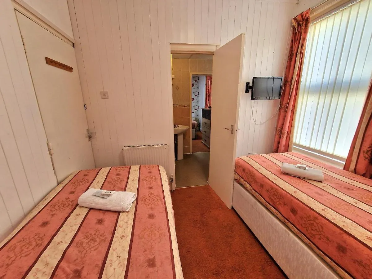 The Albany Hotel Blackpool Guest house