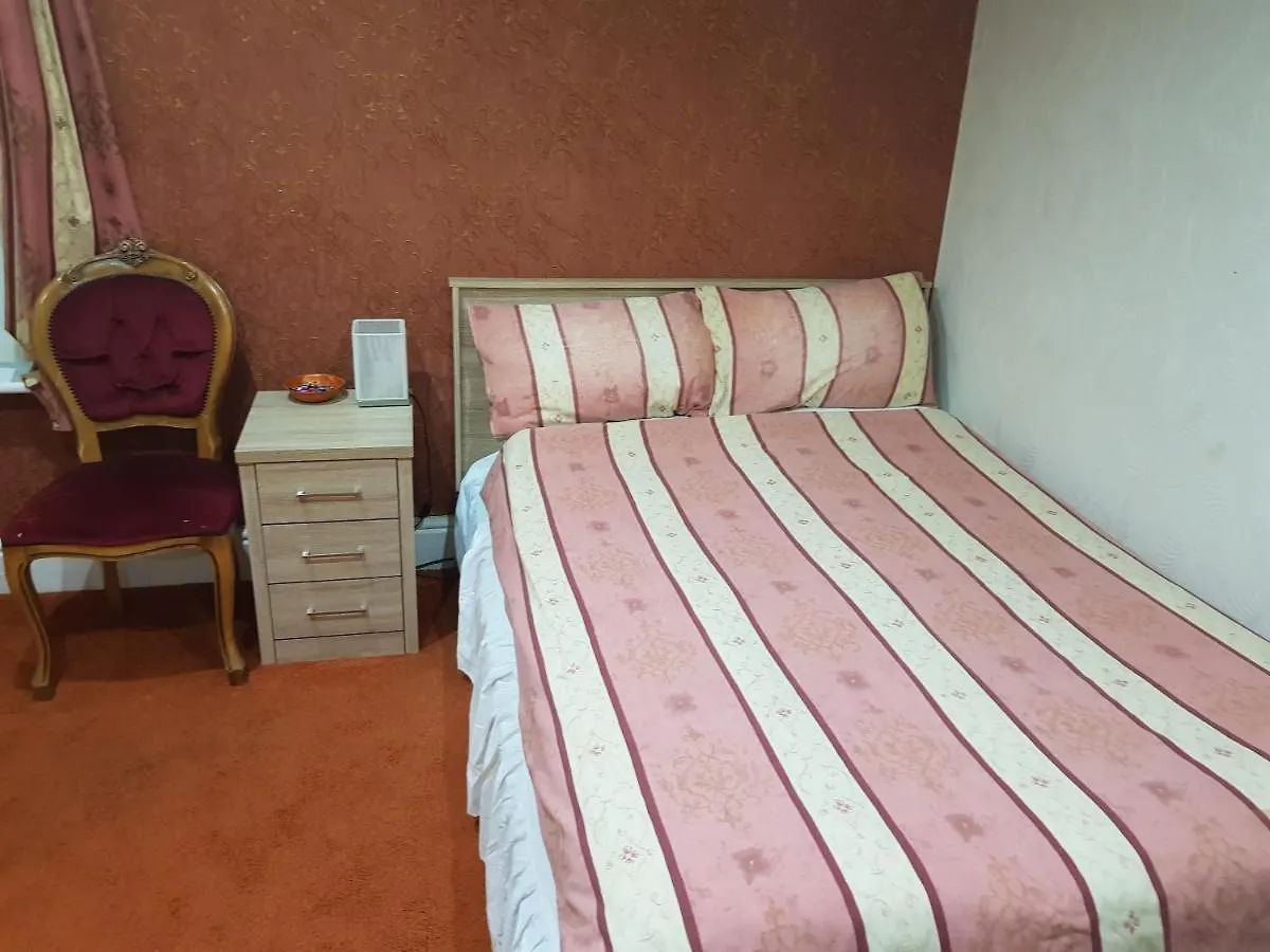 *** Guest house The Albany Hotel Blackpool United Kingdom