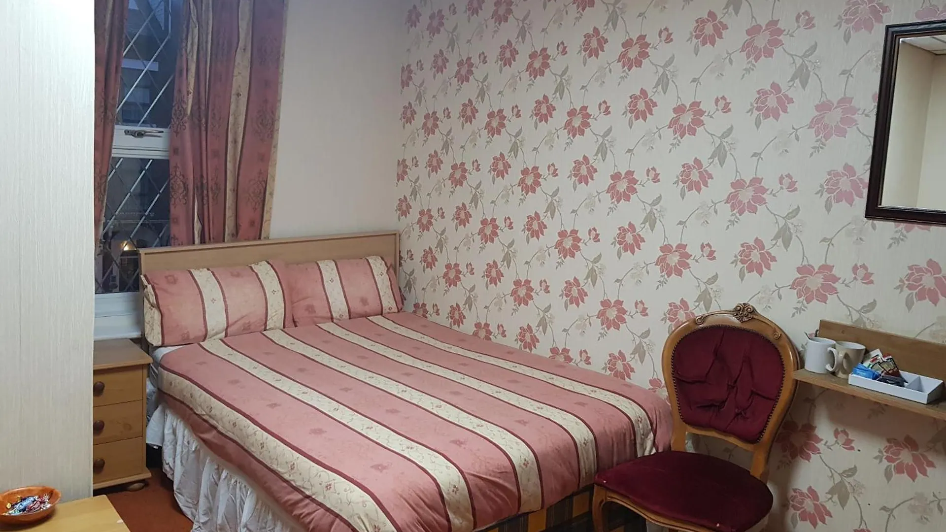 *** Guest house The Albany Hotel Blackpool United Kingdom