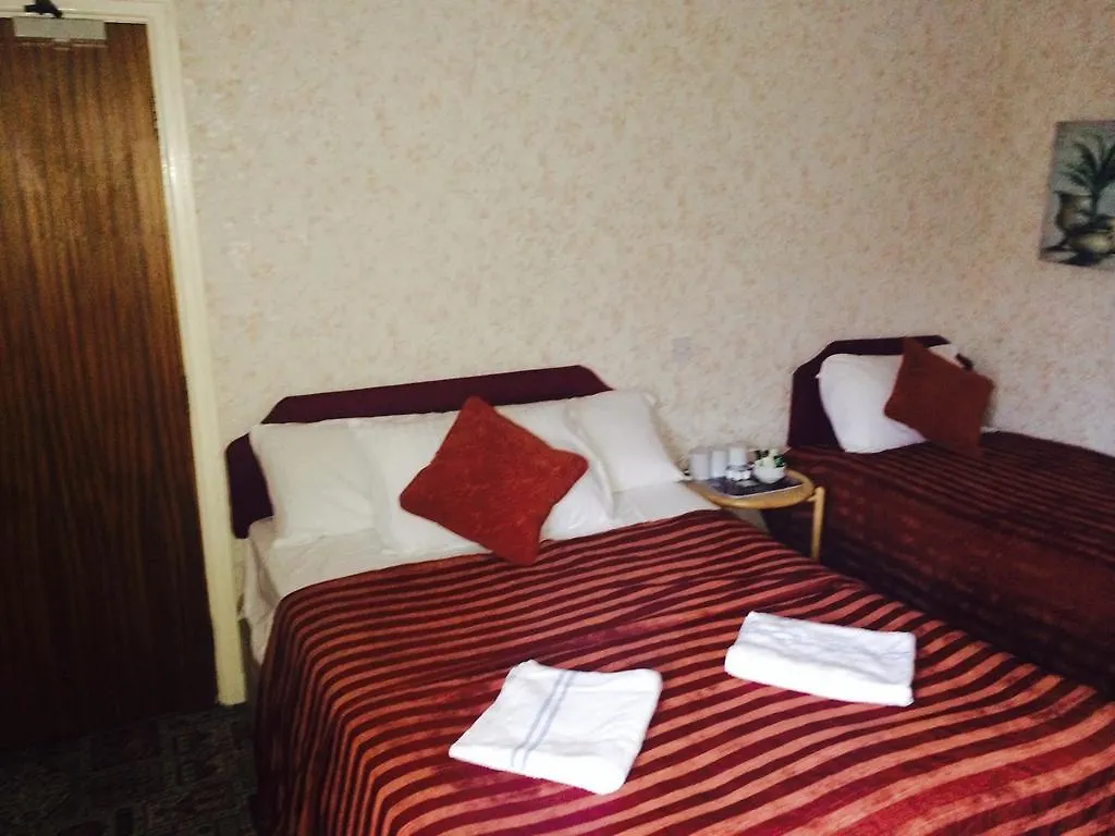 The Albany Hotel Blackpool 3*,